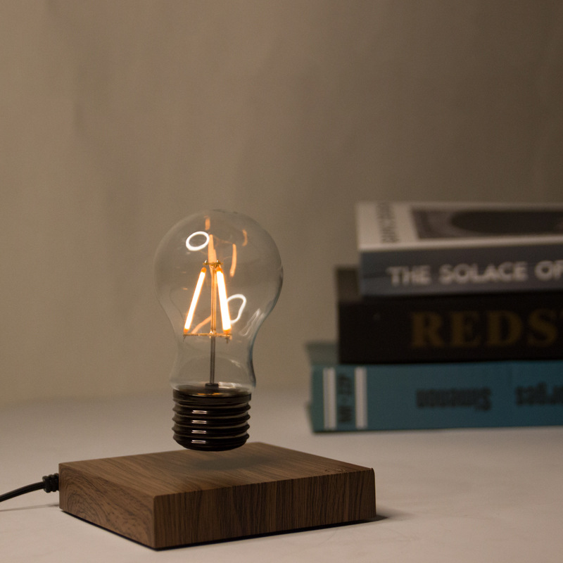 Nuova Lampadina Maglev per Cam - Home Office Of Amazon recensione e prezzo